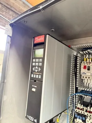 Used Arol  Cappers - X 448