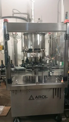 Used Arol Saturno R/F 420 Cappers - X 462