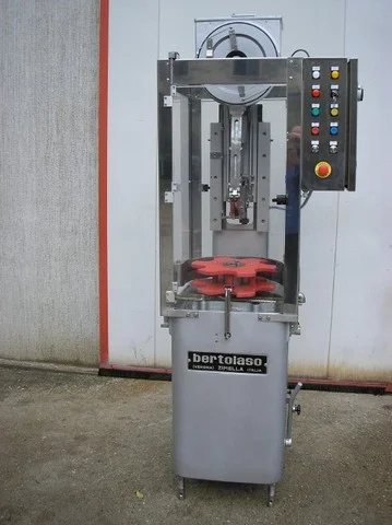 Used Bertolaso AURORA 106 Cappers - X 471