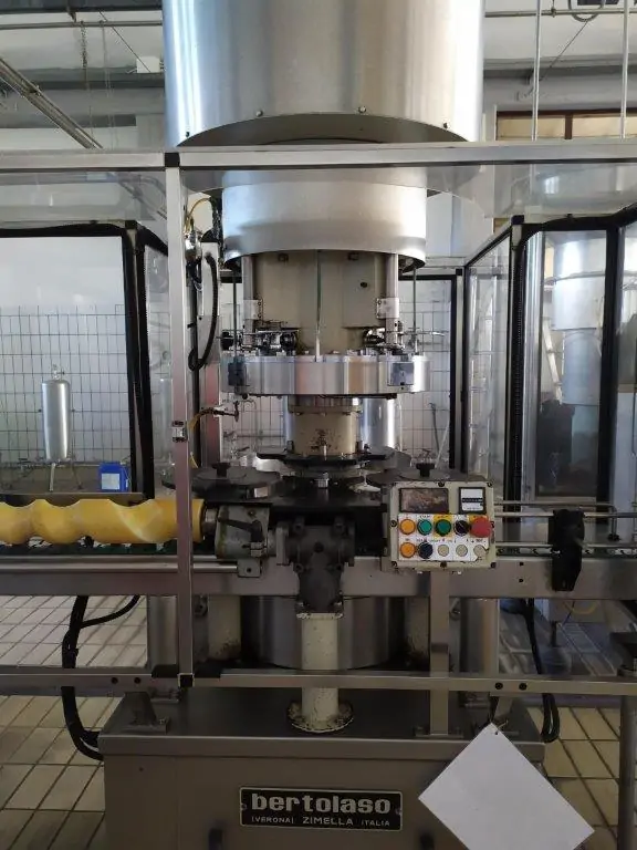 Used Bertolaso delta 404 Cappers - X 412