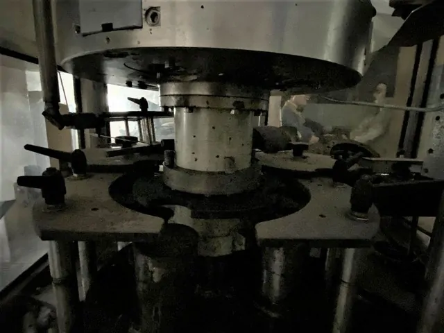 Used Bertolaso delta 504 r/s sx Cappers - X 263