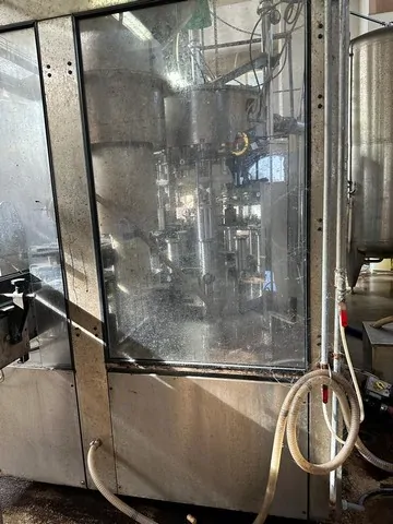 Used Bertolaso OLIMPIA 12/12/1 Bottling Lines - NP 581 — image 1 of 10