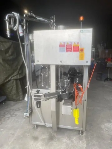 Used Borelli COMPACT SYSTEM Bottling Lines - NP 582