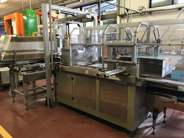 Used Bortolin Kemo formatrice cartoni Case Erectors - G 66