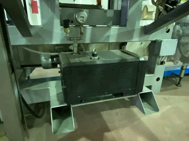 Used Bortolin Kemo ma/88-1. Hive Inserters - AA 38