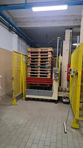 Used Cosma Pack DEPALLETIZER Depalletizers - D 79