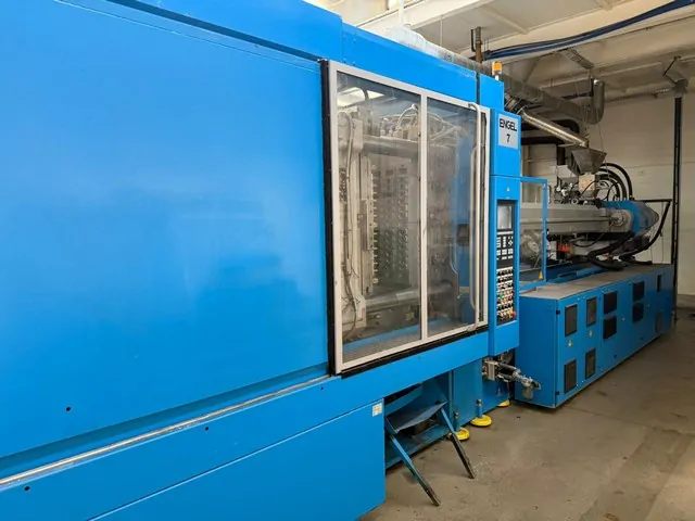 Used ENGEL MacPET 4550-320 maszyna nr 52890 Various Machines - K 15