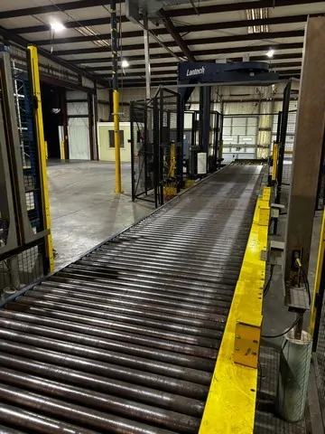 Used KHS Blowmax 24S Bottling Lines - NP 697 — image 1 of 10