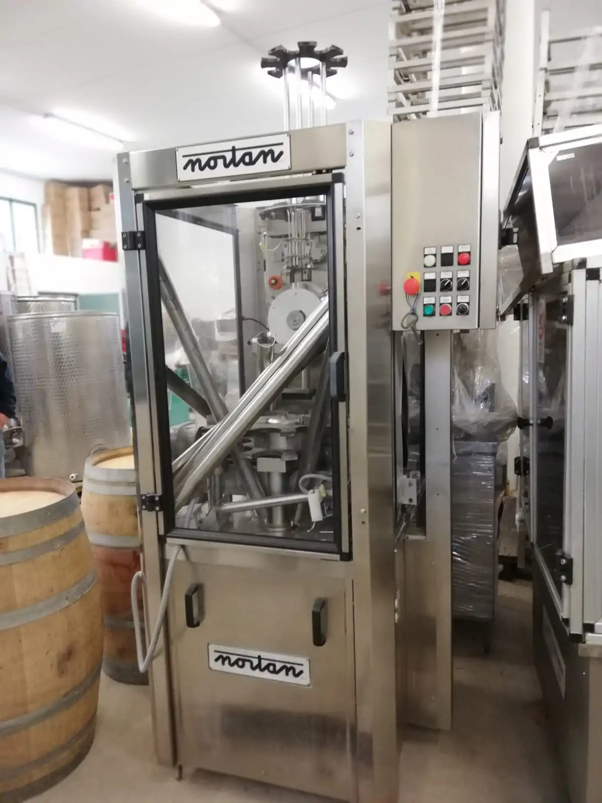 Used Nortan Minerva 108. Wirehooders - HJ 46 — image 1 of 1