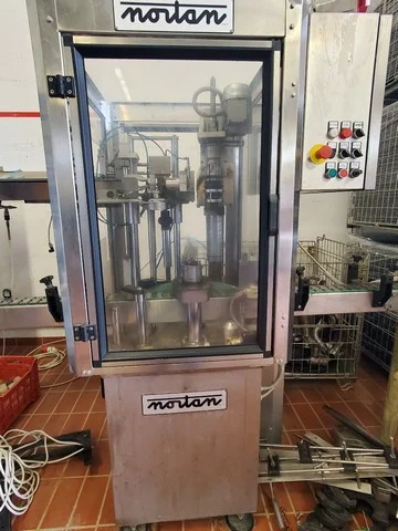 Used Nortan UNICAP 35 Capsuling Machines - BC 400