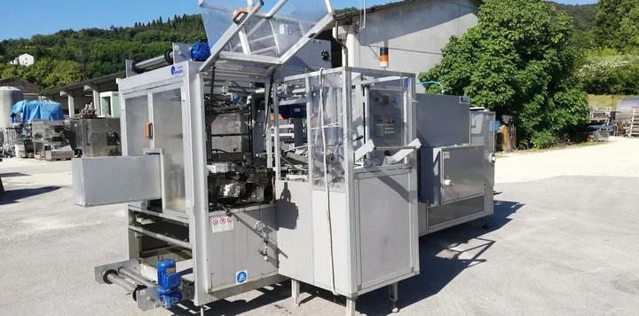 Used Novopac CS 1/070/BM Shrink Wrappers - F 82