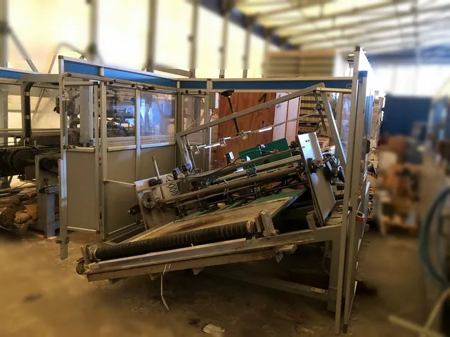 Used Novopac VF 300 WR Case Packers - JL 282
