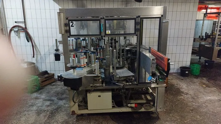 Used P.E.  Labellers - EA 558