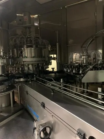 Used Procomac oeno, sf, m Filling Monoblocks - QT 657 — image 1 of 4