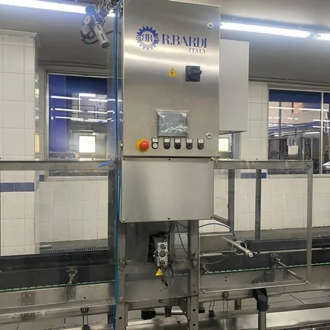 Used R.Bardi Victoria 5G Bottling Lines - NP 685