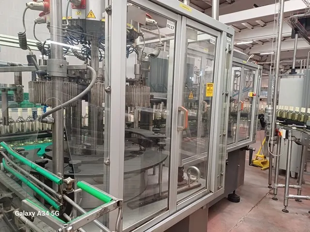 Used Robino & Galandrino Monostadio Z 8 T Capsuling Machines - BC 370