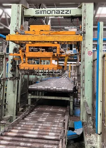 Used Simonazzi SWEEP-OFF BASSO Depalletizers - D 77