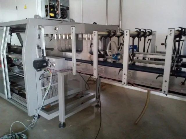 Used SMI sk 450 f Shrink Wrappers - F 72