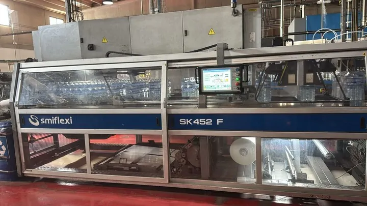 Used SMI SK452F Shrink Wrappers - F 80