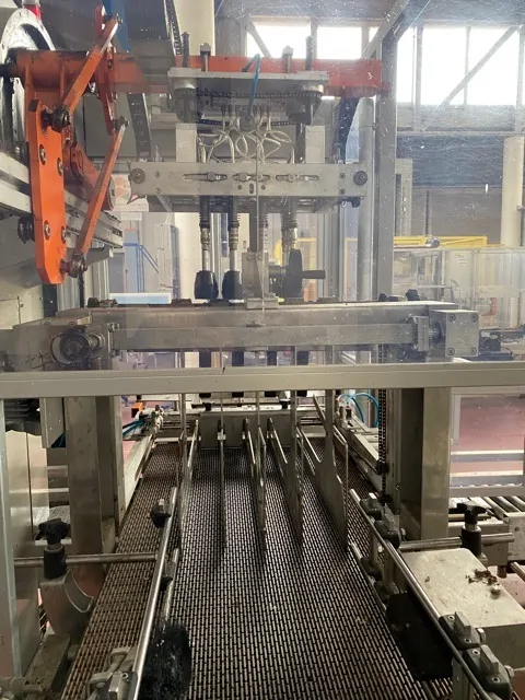 Used TMG meta 1 Case Packers - JL 222